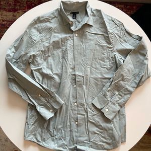 Gap Slim Fit Button Down Shirt